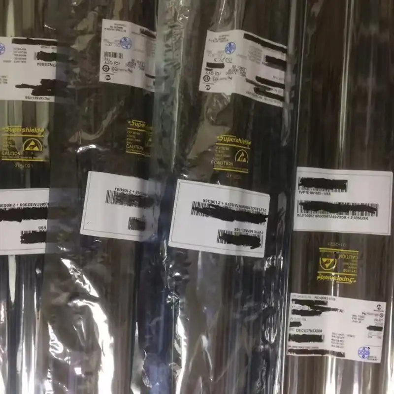 Electronic Components PIC16F883-I/SS Price Supplied by Chengsuchuang